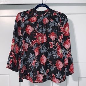 NEW  LOFT   Floral Blouse Size SP